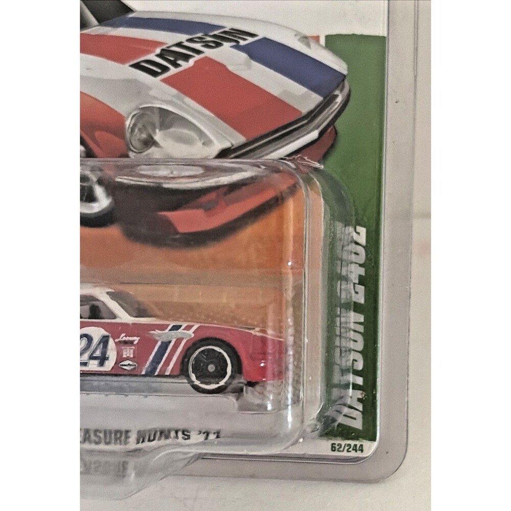 Hot Wheels Treasure Hunt Datsun 240Z 12/15 Red White Blue #24 T9732 NEW - Picture 4 of 6